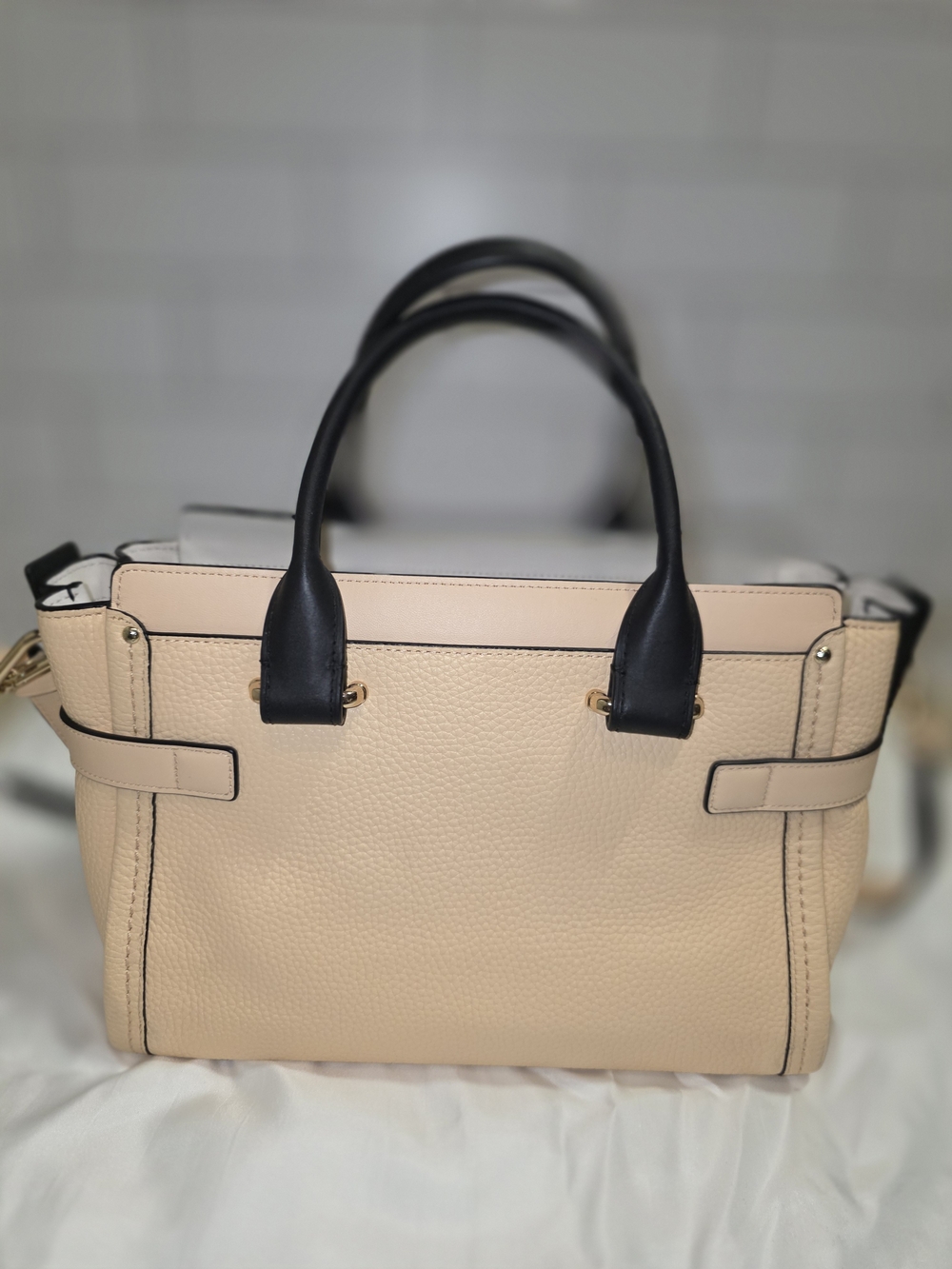 Coach Pebbled Leather Swagger 27 in Peach Salmon and Black (Style 34417) - Picture 10 of 16